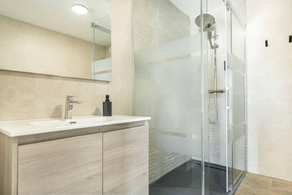 With Private Heated Pool By The & Port - By Rems * Benalmádena