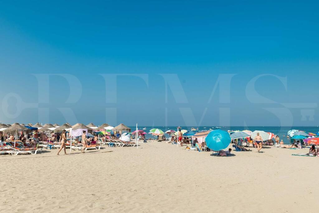 Villa With Private Heated Pool By The & Port - By Rems *